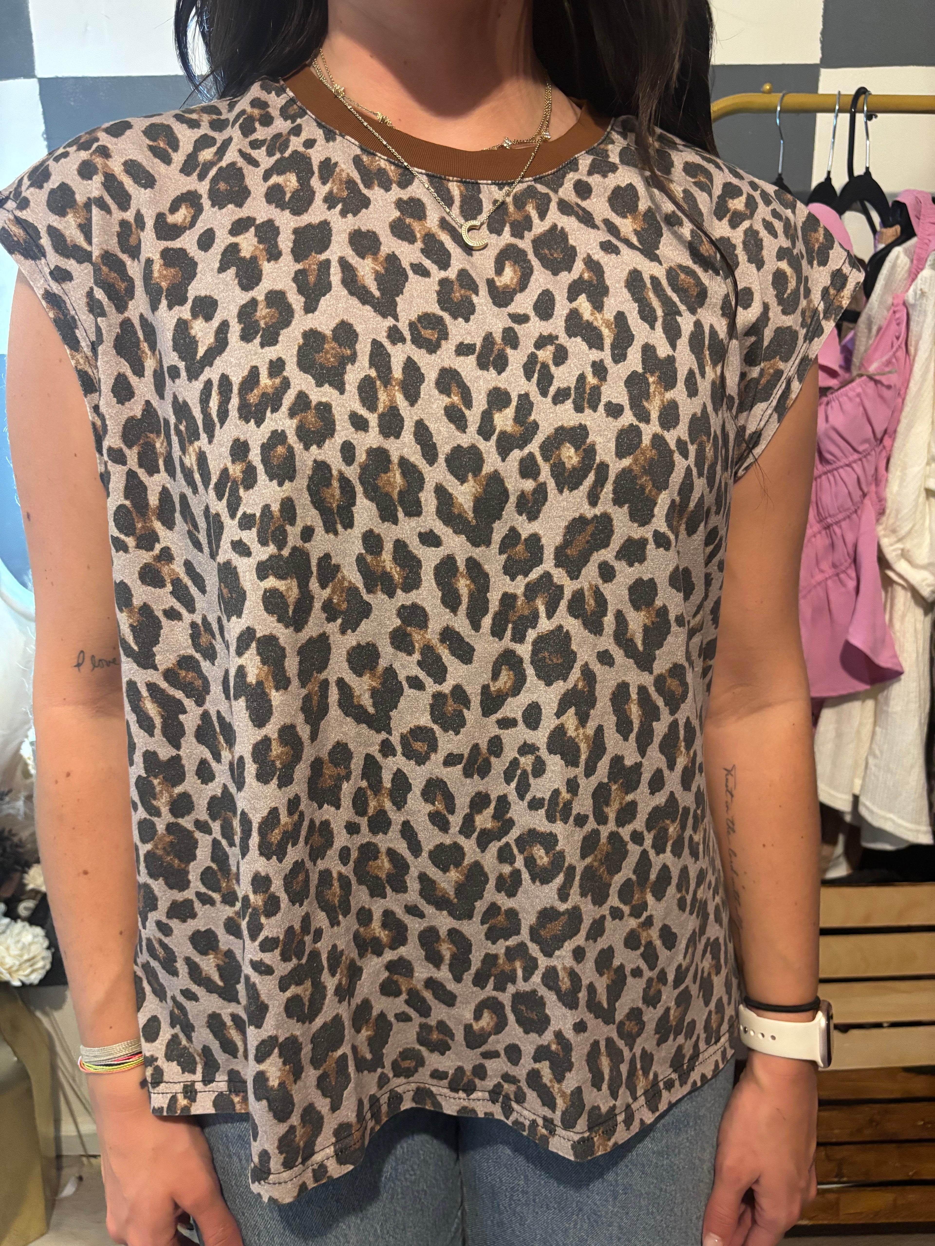 Leopard Tank