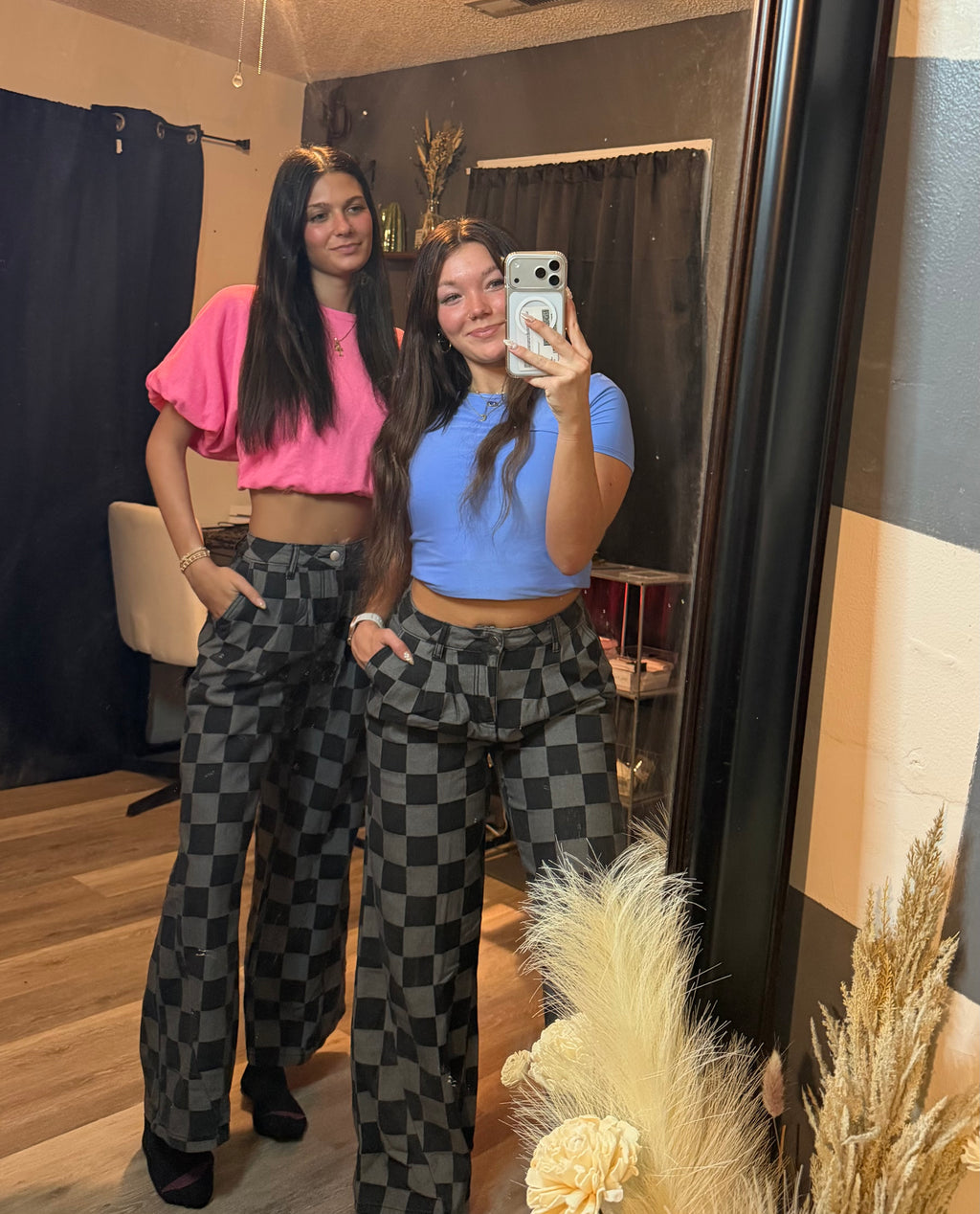 Check Me Out Barrel Jeans