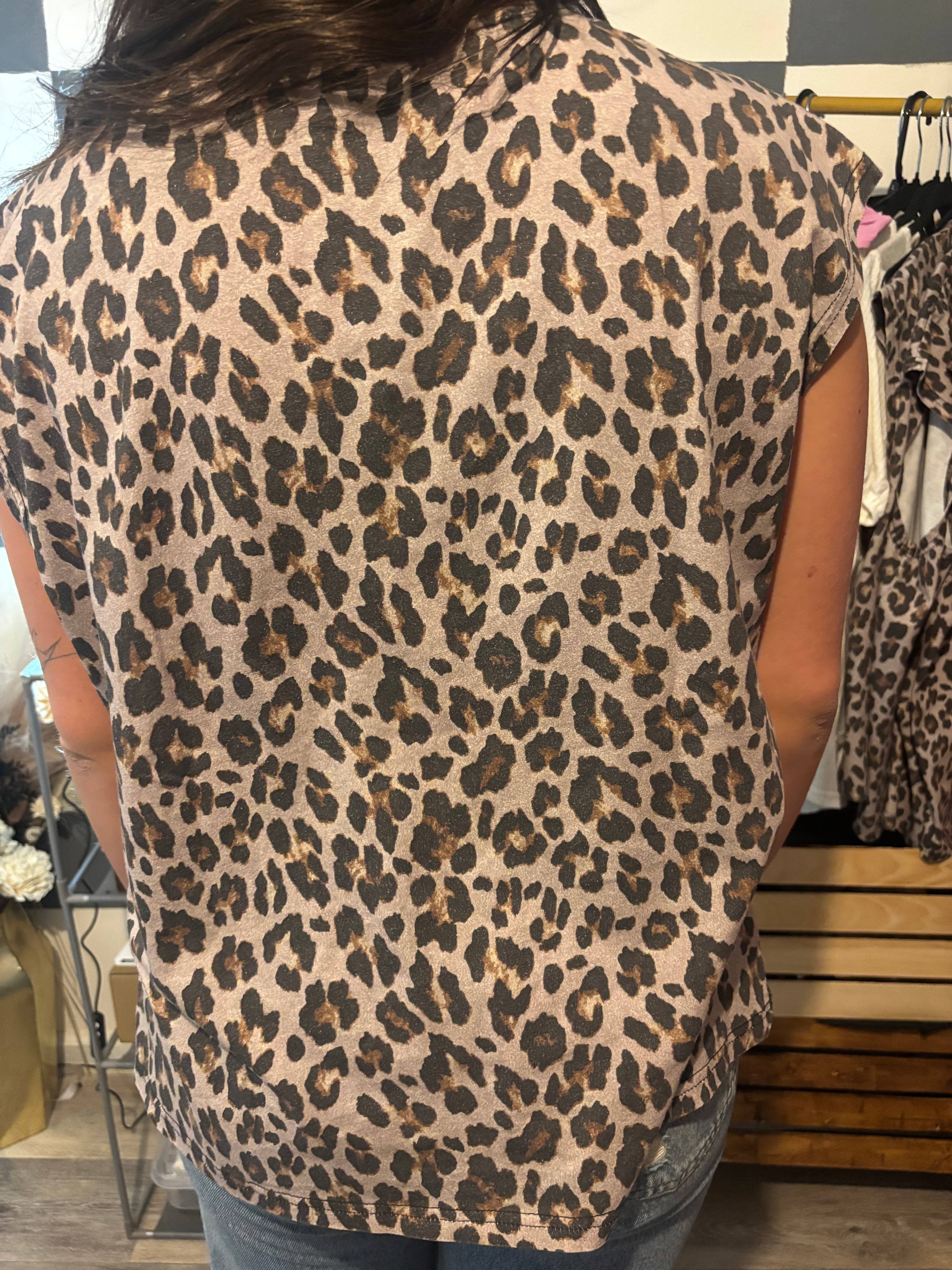 Leopard Tank